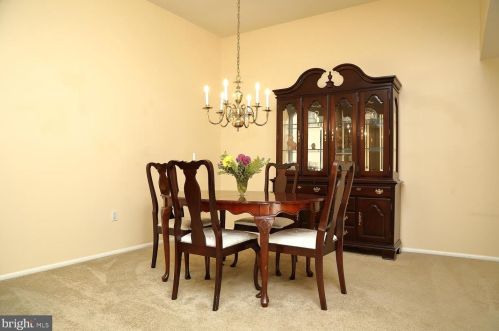 59 Valleybrook Dr, Lancaster PA  17601-4612 exterior