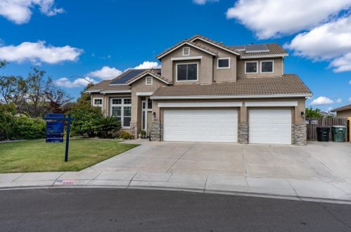 2201 Ruffian Ct, Modesto, CA 95355-9777