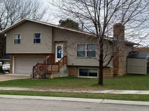 406 4th Ave, Byron, MN 55920-1452