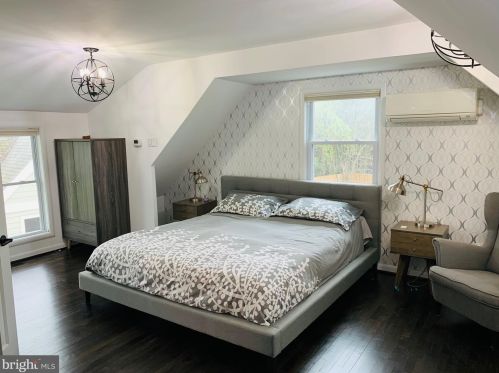 2233 Luzerne Ave, Silver Spring MD 20910-2135 exterior