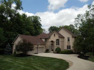 1210 Stone Run Ct, Lancaster, OH 43130-2783