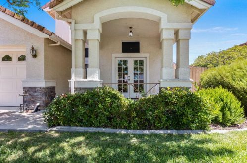9189 Rizes Way, Elk Grove, CA 95758-7433