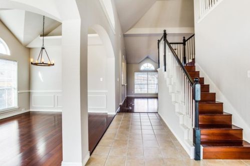 615 Dorchester Ln, Midlothian TX  76063-2887 exterior