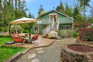 22424 20th St, Redmond, WA 98074-4002