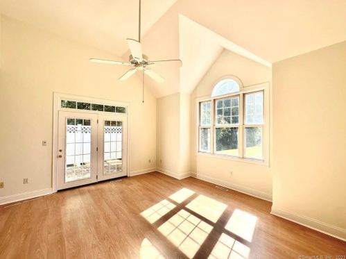 18 Southwick Ct, Milford, CT 06461-1967