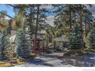 31454 Blackfeather Trl, Lakewood, CO 80439