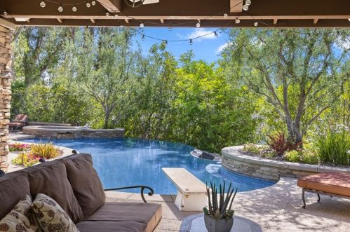 350 Old Bridge Rd, Anaheim, CA 92808-1360