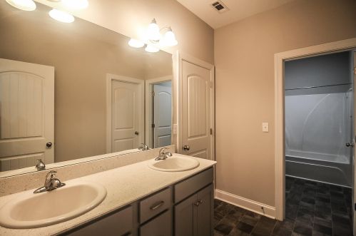 711 Thornbury Rdg, Evans GA  30809-8294 exterior