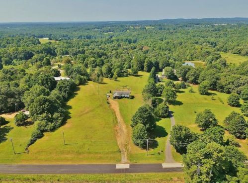 3533 Old State Rd, Talmo, GA 30575-1350