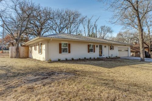 515 Charlotte St, Greenville, TX 75402-8015