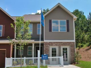 124 Oakview Psge, Holly Springs, GA 30114-1800