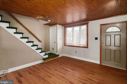 2822 Darien St, Philadelphia, PA 19148-5056