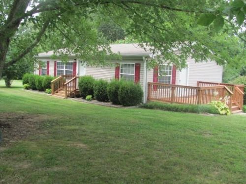 1620 Old Clarksville Pike, Chapmansboro, TN 37035-5111