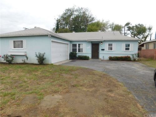 284 Eucalyptus Ave, Rialto, CA 92376-6026