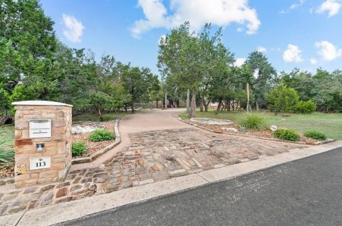 113 Covington Cv, Georgetown, TX 78628-7044