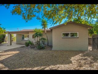 8835 Cottonwood Ave, Santee, CA 92071-4461