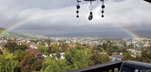 1319 Gonzales Rd, Simi Valley CA exterior