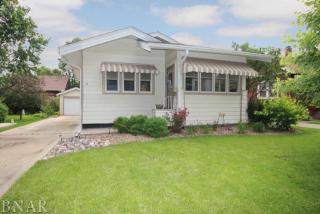 12 Harwood Pl, Bloomington, IL 61701-5662