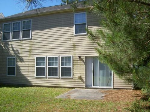 1198 Andrews Dr, Lithia Springs, GA 30122-2480