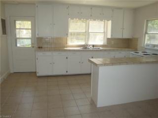 1001 Tipton St, High Point NC  27262-4709 exterior