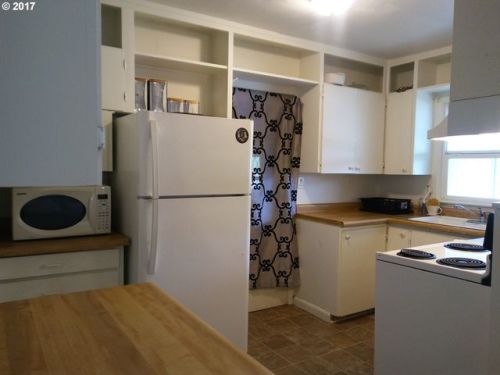 21212 72nd Ave, Battle Ground, WA 98604-5229