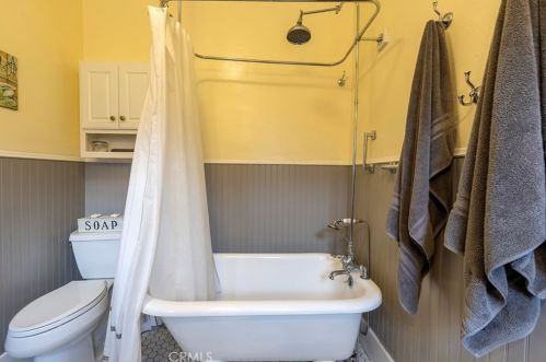 227 Helena St, Anaheim CA  92805-2939 exterior