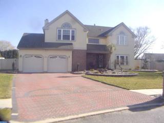 17 Coralberry Ct, Erial, NJ 08081-4138