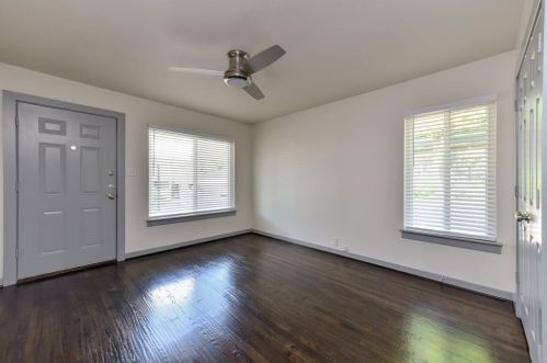 4354 Clay Ave, Fort Worth TX  76109-5221 exterior