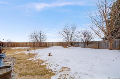 22386 Navarro Dr, Aurora CO 80013-2907 exterior