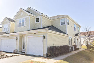 1310 Prescott Dr, Volo IL  60020-3411 exterior