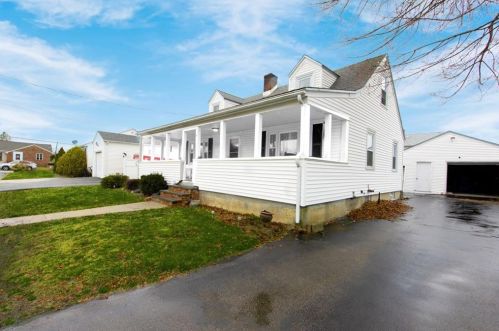 6 Hoyt St, Providence, RI 02919-3810