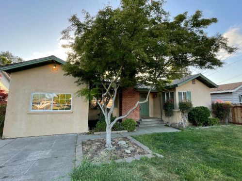 358 Lambuth Ave, Valley Home, CA 95361-2804