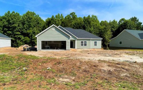 160 Huger St, Rincon, GA 31326-5724