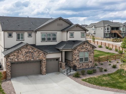 6575 Biloxi Way, Aurora, CO 80016-7284