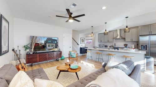 1382 Perry St, Denver CO  80204-1436 exterior