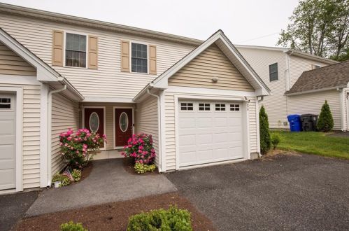 56 Andover St, Providence, RI 02904-3961