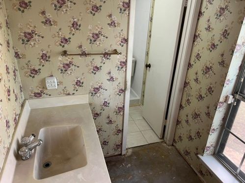 2110 Homestead Pl, Garland TX 75044-7512 exterior