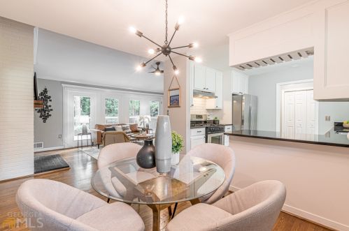 2031 Abby Ln, Atlanta GA  30345-3514 exterior