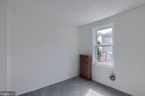 618 1st St, Lancaster PA  17603-3622 exterior