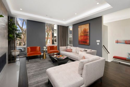 2017 Shakespeare Ave, Chicago, IL 60647-4534