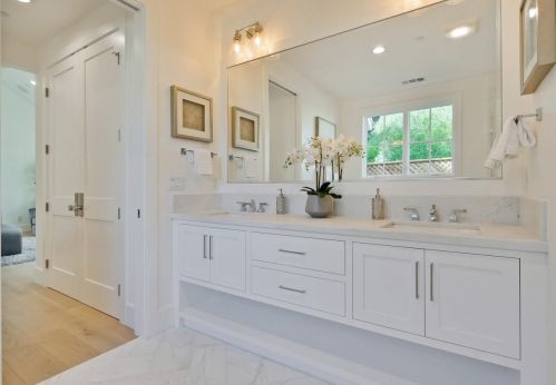 929 Russell Ave, Los Altos CA  94024-5061 exterior