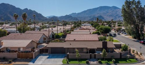 77395 Calle Durango, La Quinta, CA 92253-3203