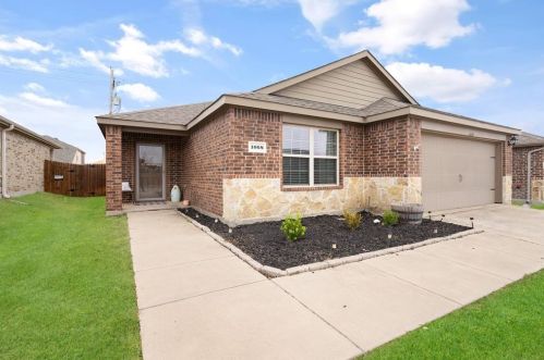 1068 Churchill Dr, Princeton, TX 75407-2800