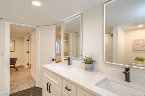 3427 Grant St, Englewood CO 80113-2611 exterior