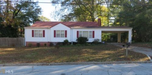 4153 Legion Dr, Porterdale, GA 30014-3181