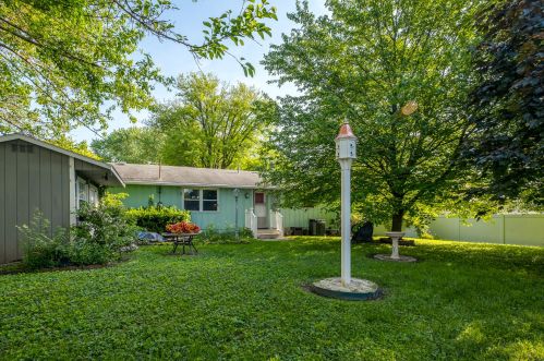 1515 Attleboro Ave, Springfield, OH 45503-2006