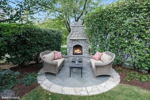 34 Gilbert Ave, Willowbrook IL  60514-1140 exterior