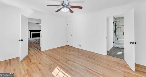 543 Charing Cross Dr, Marietta GA  30066-2556 exterior
