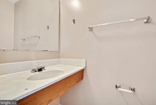 4263 Cloudberry Ct, Burtonsville MD  20866-1314 exterior