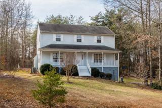442 Rosewood Dr, Burnleys, VA 22923-2719